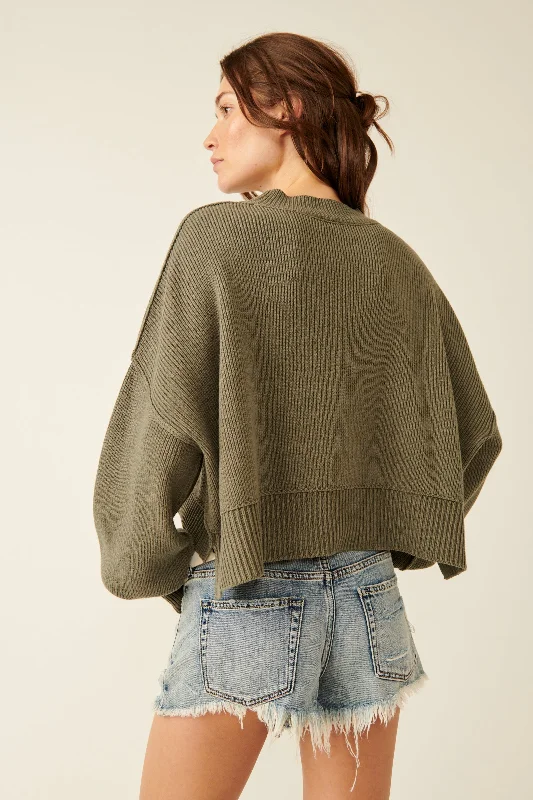 Easy Street Crop Pullover