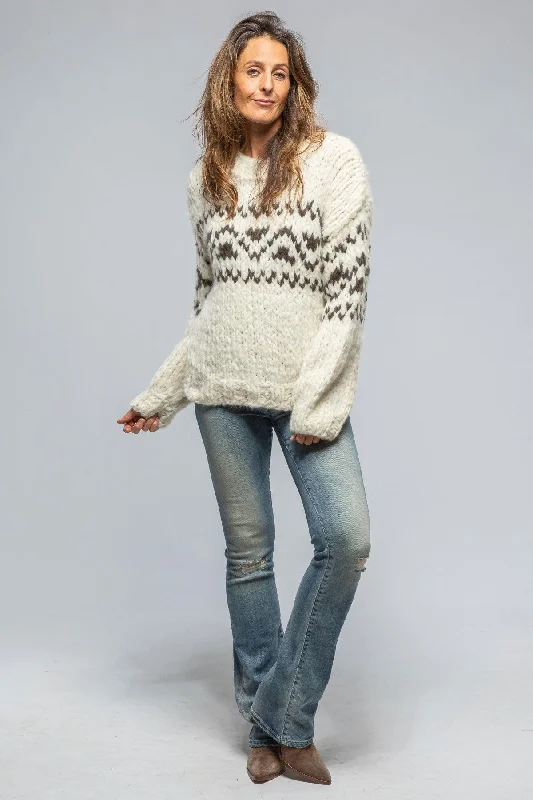 Edna Lux Cashmere Pattern Sweater In Cream