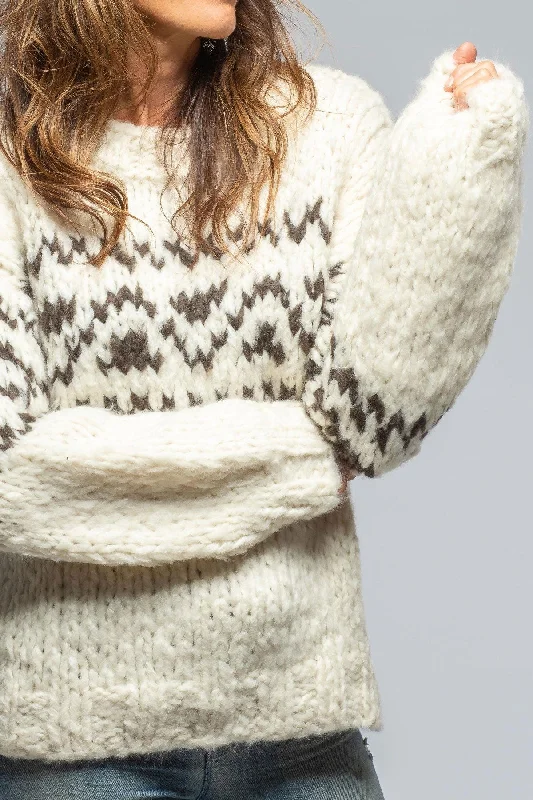 Edna Lux Cashmere Pattern Sweater In Cream