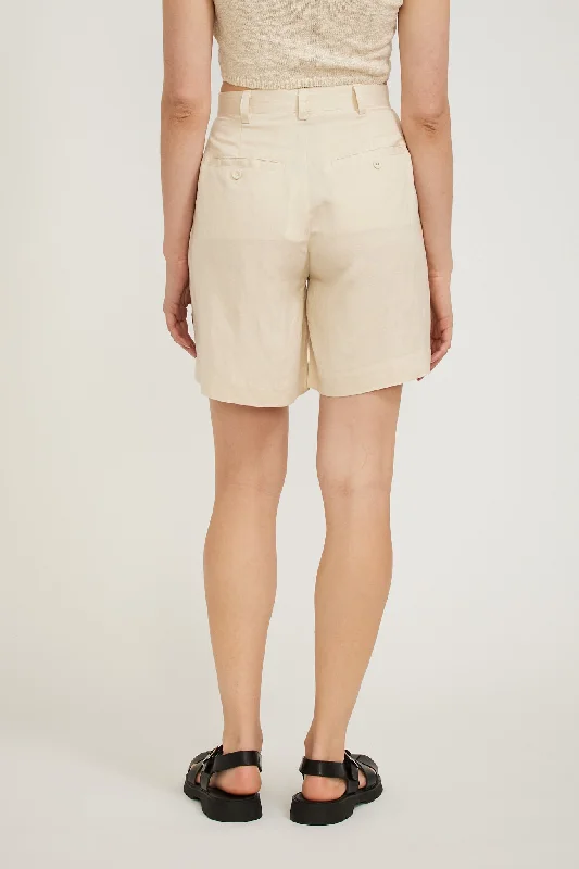 Horizon Short Linen Biscuit