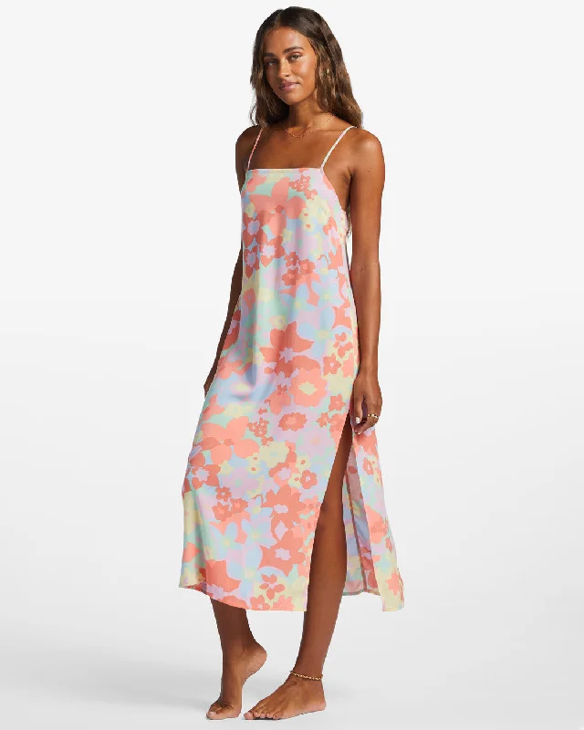 Weekend Waves Midi Dress - Peach Pie