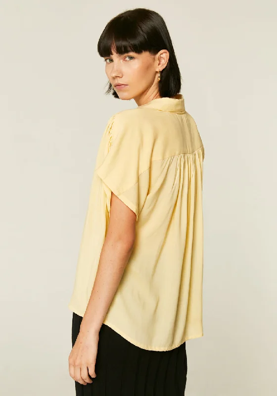 Compania Fantastica Yellow Dropped Sleeve Blouse