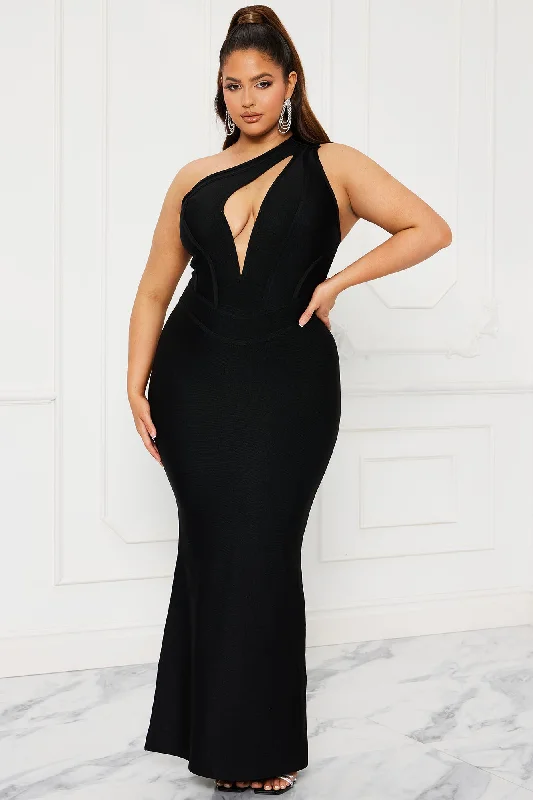 Sofia Bandage Maxi Dress - Black